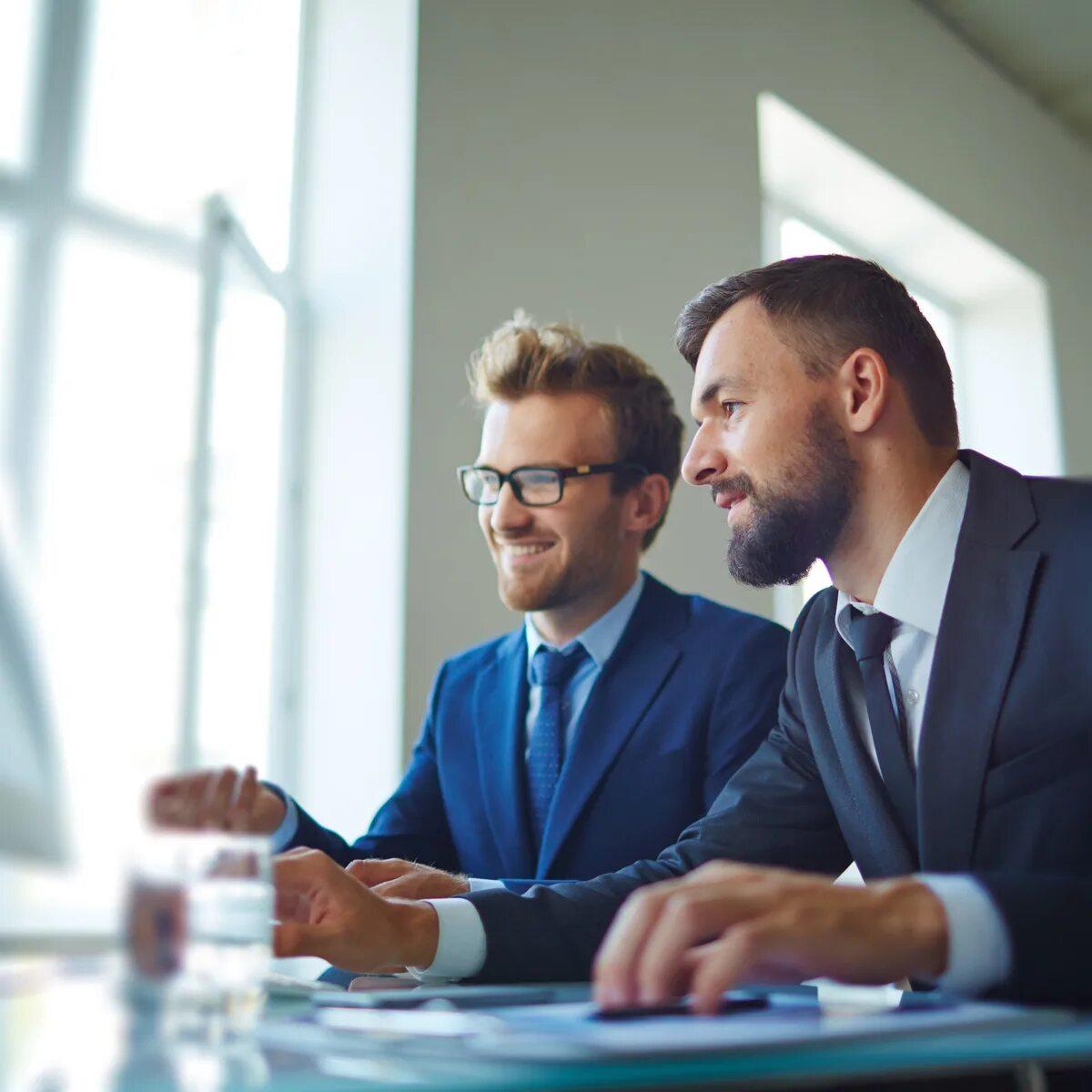 Presentation asset pack example with multiple 3D angles and variations